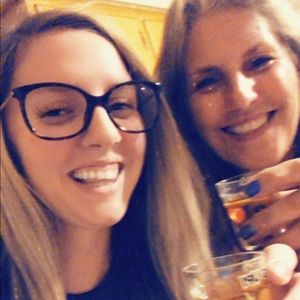 Meet your Posher, Cortney